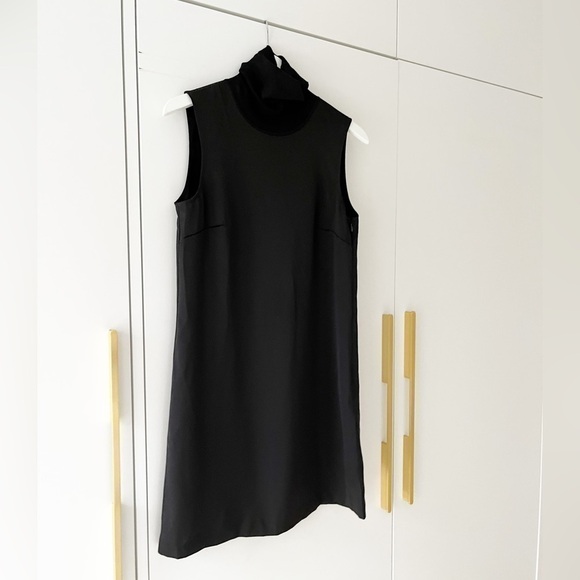 BNWT Club Monaco Jourdan Dress in Black - Picture 4 of 8